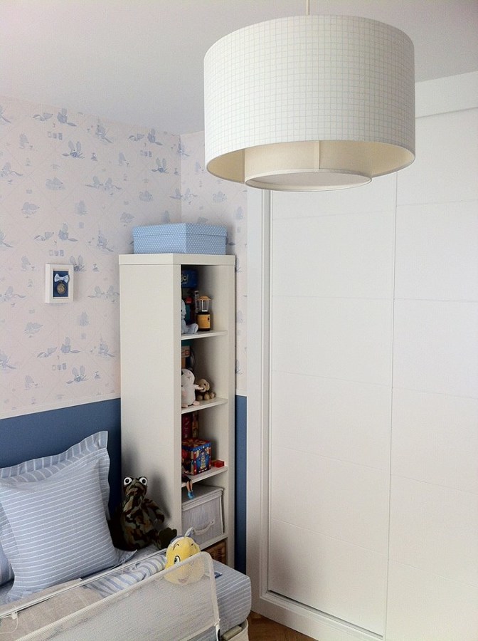 Empapelado paredes en Urb. Europolis