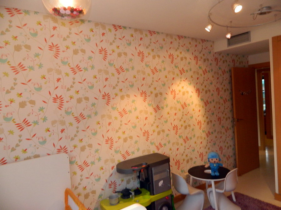empapelar habitacion infantil