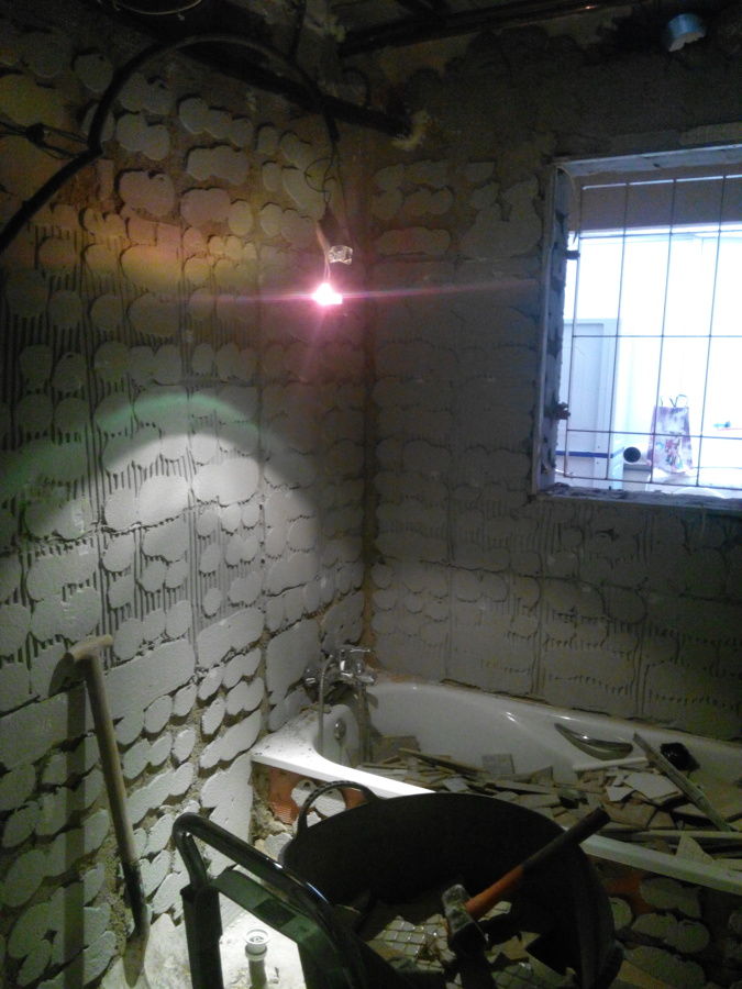 Empezamos las demolición de todo que vamos a reemplazar.