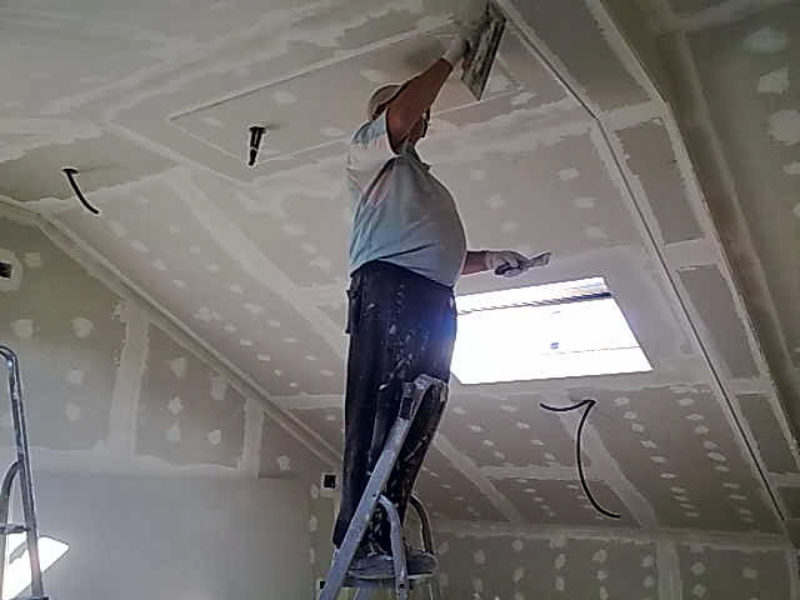 emplastecer con pasta de juntas el pladur