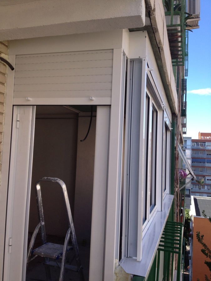 EN PLENA INSTALACIÓN ( SIN ACABAR)