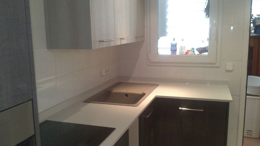 Encimera de cocina en Compac alaska