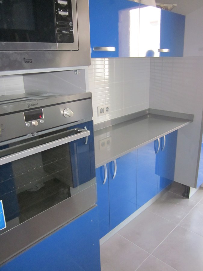 Encimera en Compac plomo