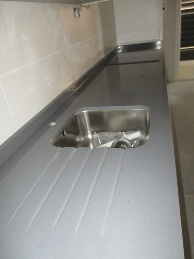 Encimera en Compac plomo