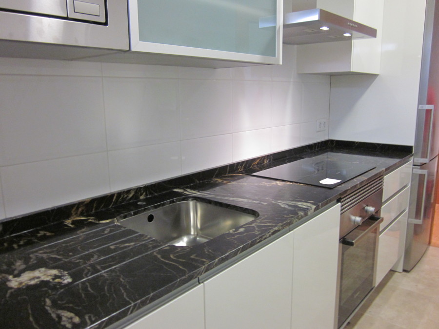 Encimera de granito Naturamia titanium