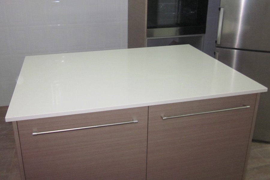 Encimera en Compac vanille