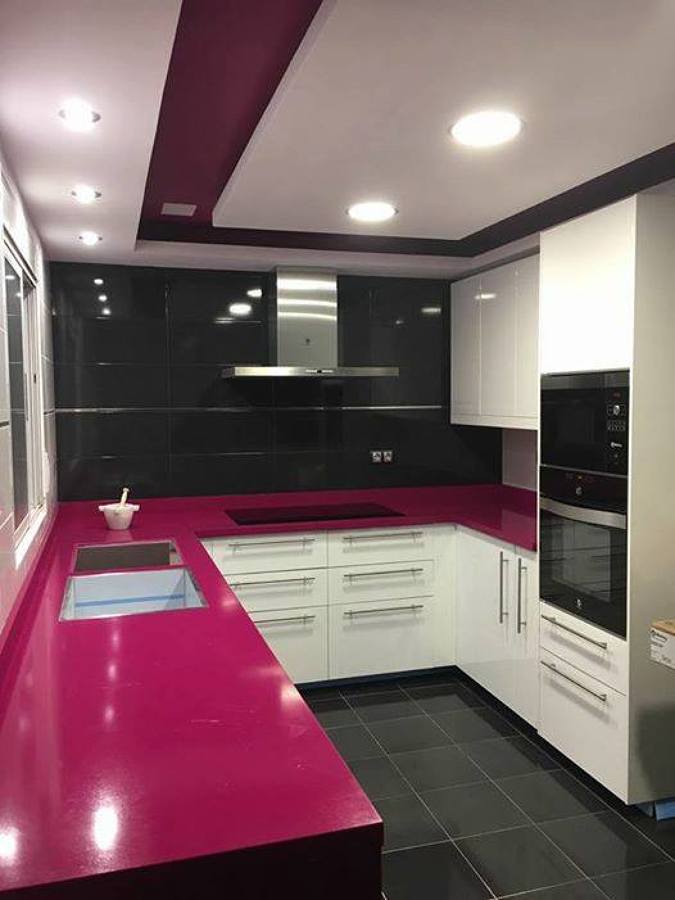 Encimera Magenta Energy