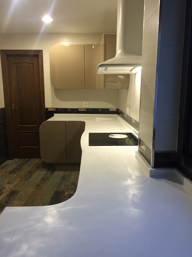 ENCIMERA Y CAMPANA, COMBINACIÓN PERFECTA