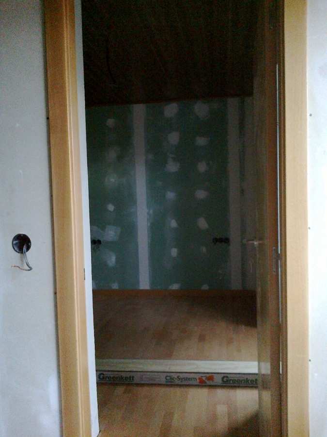 Encintado de placas de pladur y colocación de tarima flotante