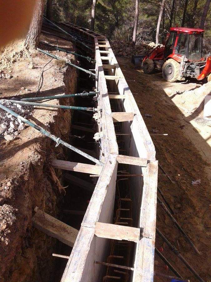 ENCOFRADO MURO CONTENCIÓN