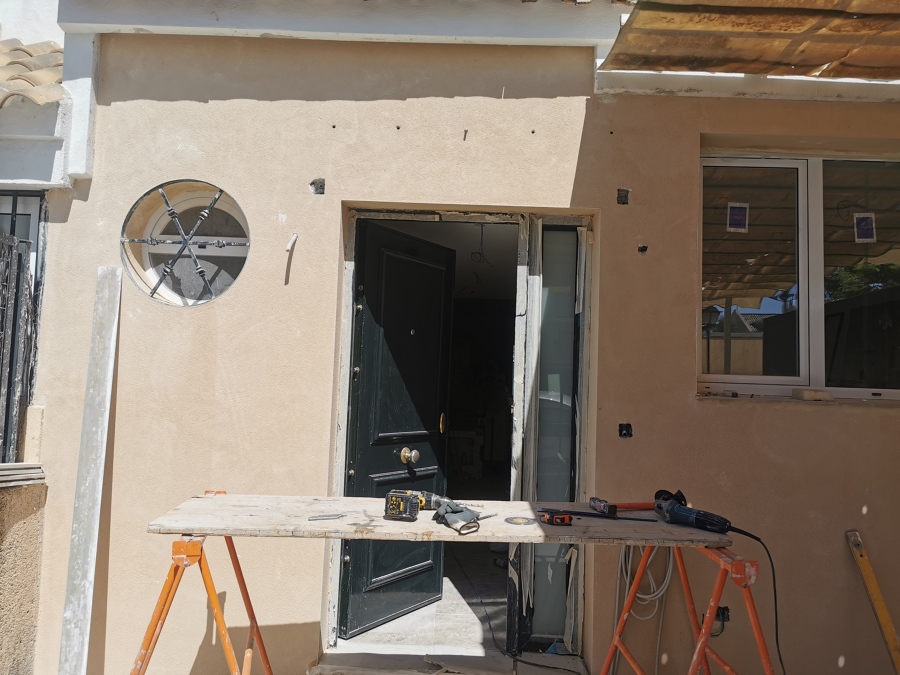 Enfoscado de fachada con mortero monocapa