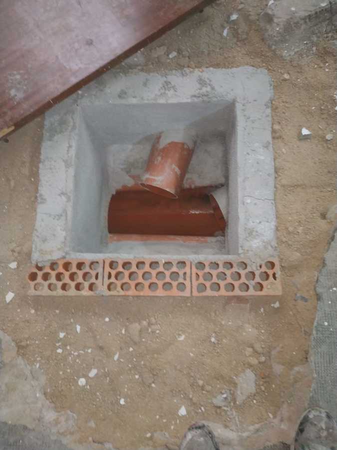 Enfoscado y construcción de nueva arqueta