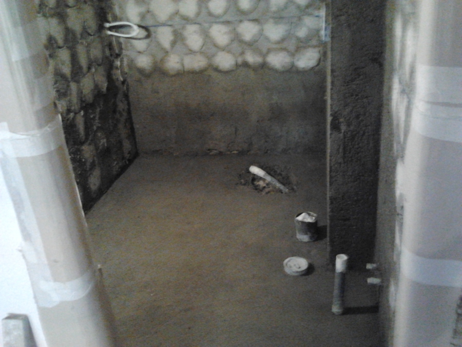 enfoscar  cuarto baño y fontanerias