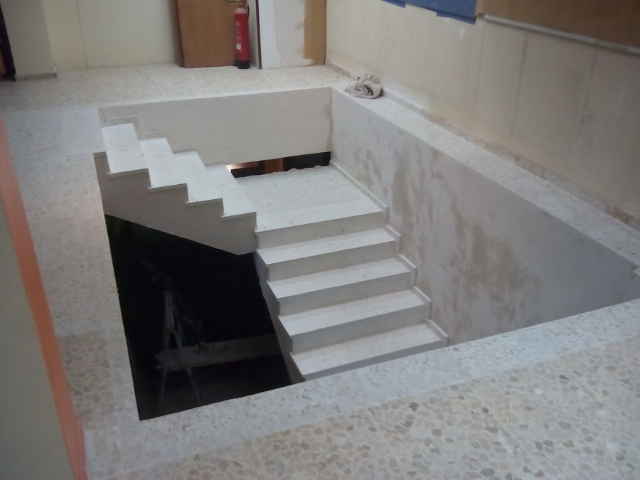 Enlucido de yeso en paramentos