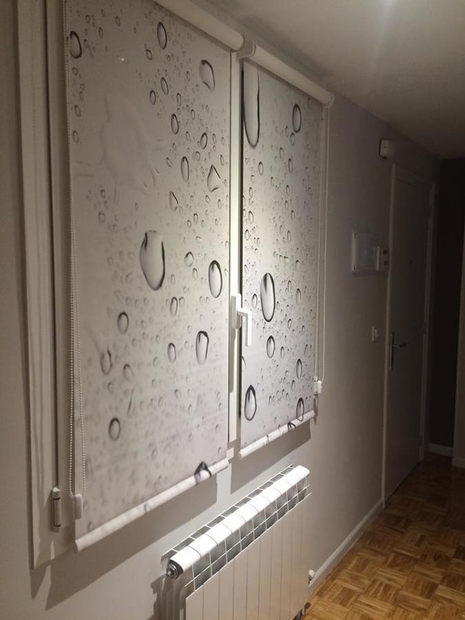 enrollable serigrafiado en ventana de entrada