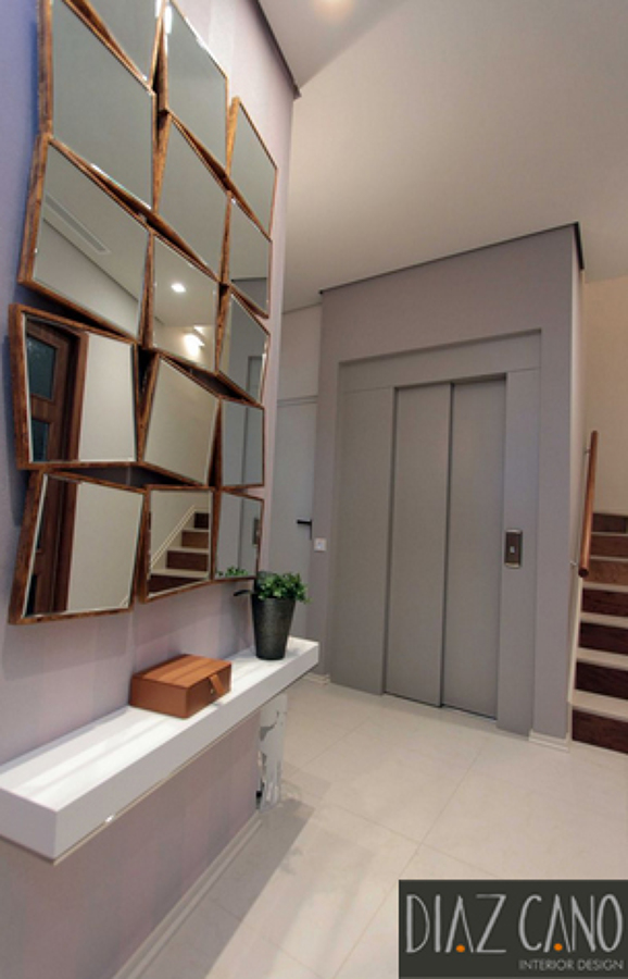 Entrada con ascensor