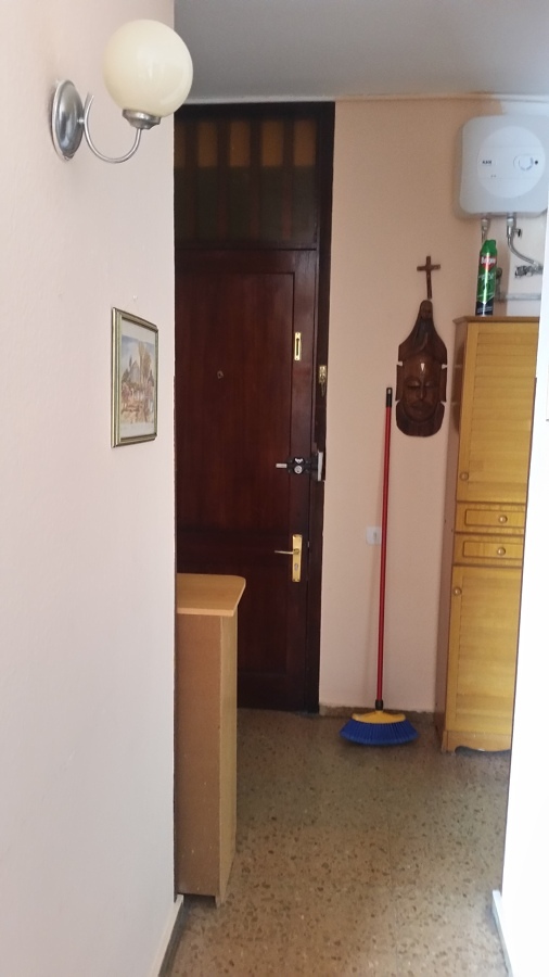 Entrada vivienda (Antes de reforma)