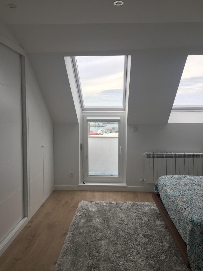 entrando en el dormitorio