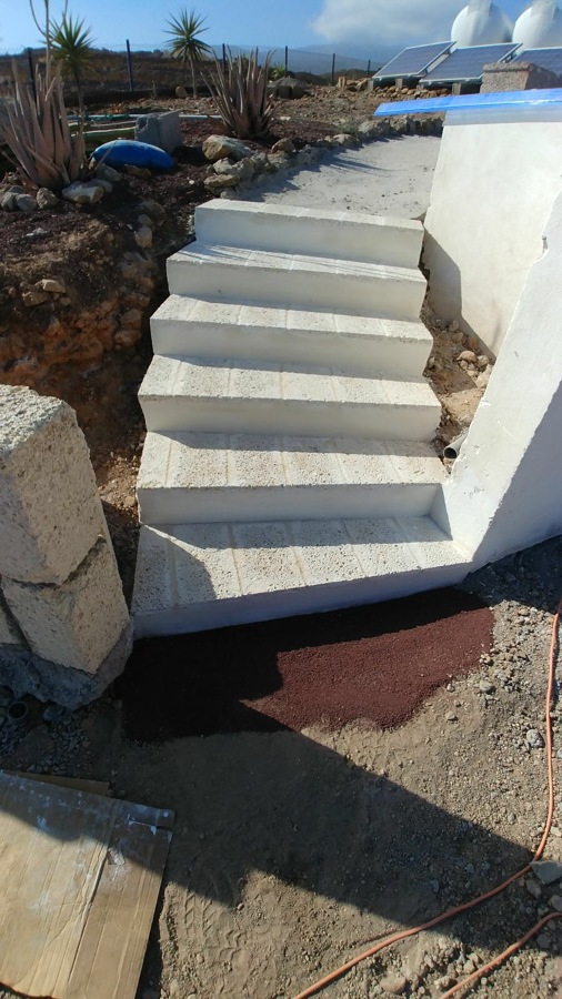 ESCALERA ARTESANA DE CANTO CANARIO