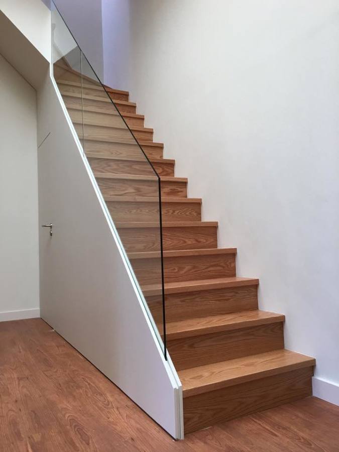 Escalera de madera