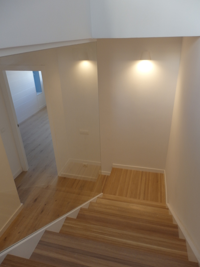 Escalera desde planta superior