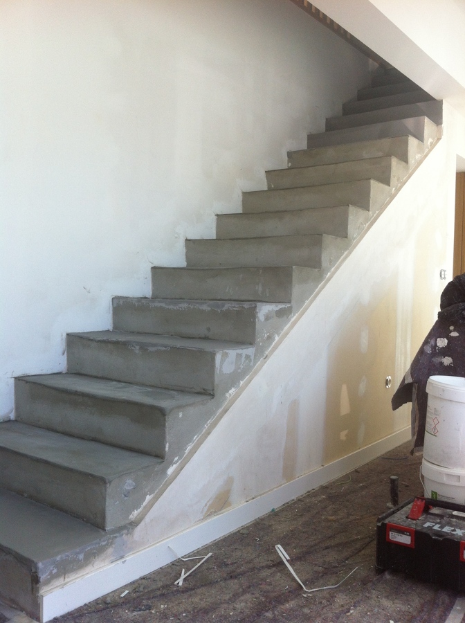 Escalera en microcemento