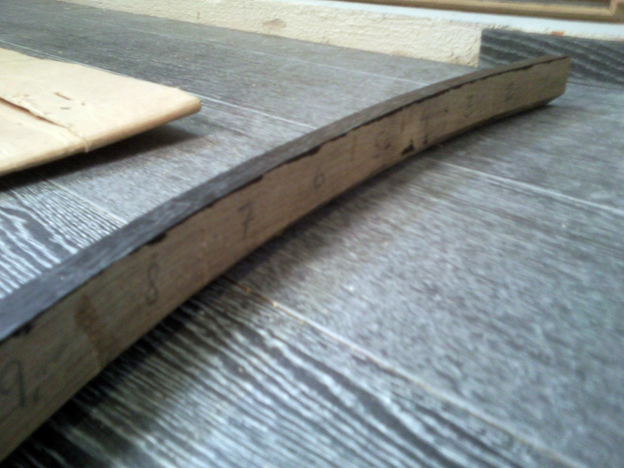 ESCALERA FORRADA CON PARQUET FLOTANTE EUROWOOD ROBLE NEGRO CALÍZO