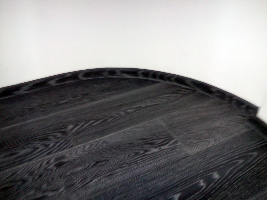 ESCALERA FORRADA CON PARQUET FLOTANTE EUROWOOD ROBLE NEGRO CALÍZO