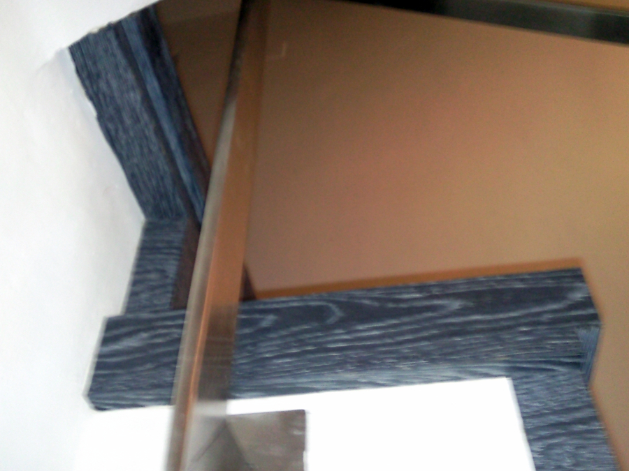 ESCALERA FORRADA CON PARQUET FLOTANTE EUROWOOD ROBLE NEGRO CALÍZO