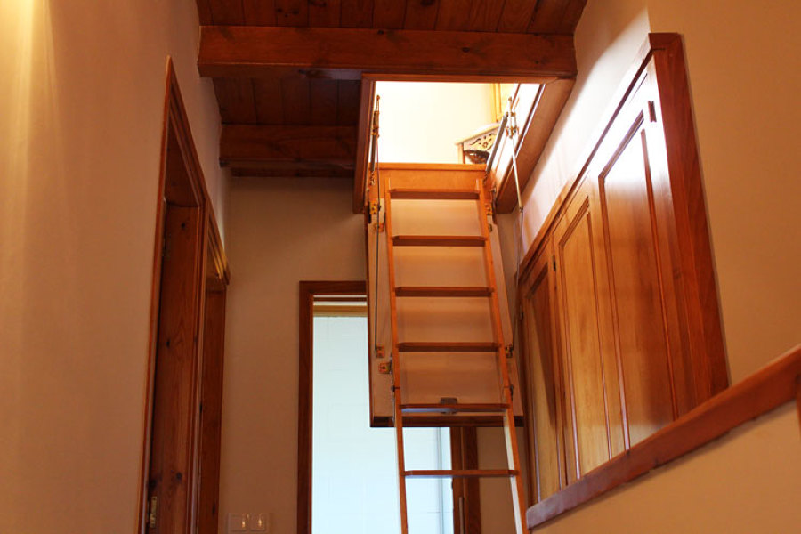 Escalera plegable