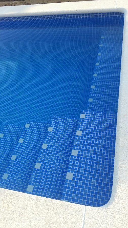 ESCALERA Y BANCO PARA SENTARSE