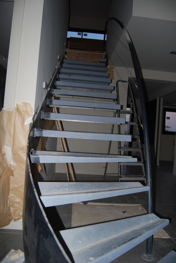 escalera y baranda helicoidal