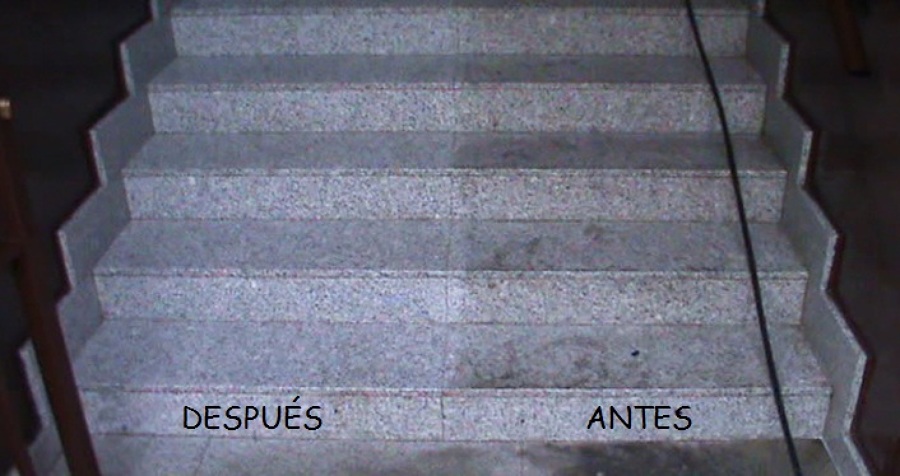 ESCALERAS COMO NUEVAS