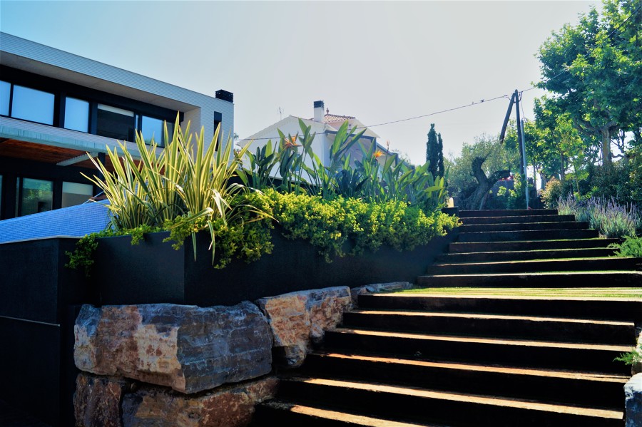 Escaleras del jardín