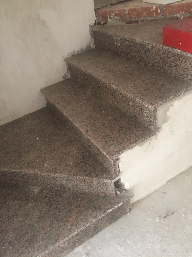 Escalones de granito
