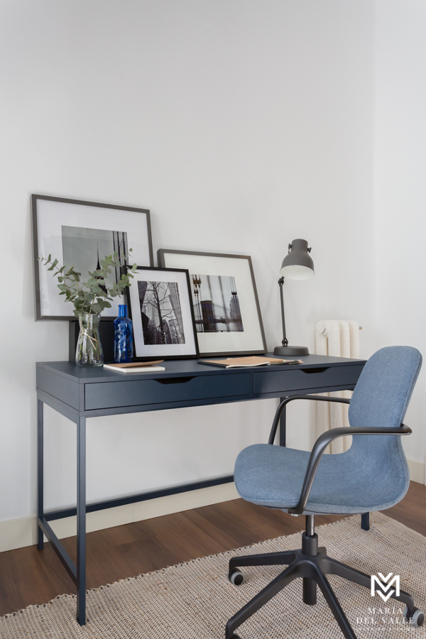 Escritorio en dormitorio