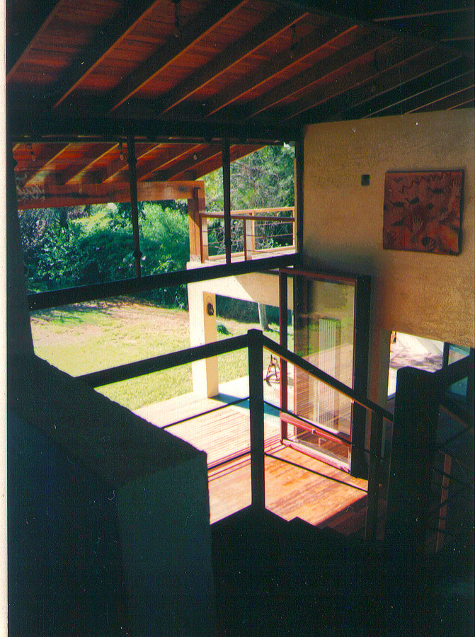 Espacio doble altura e integrado al exterior