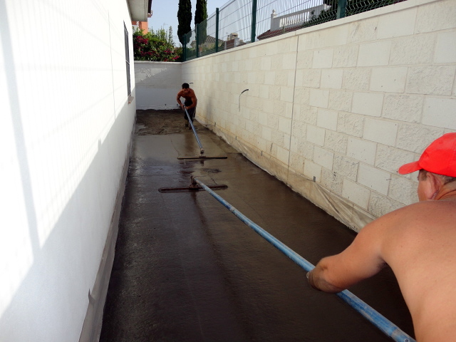 ESPARTINAS,01/08/2012,SEVILLA