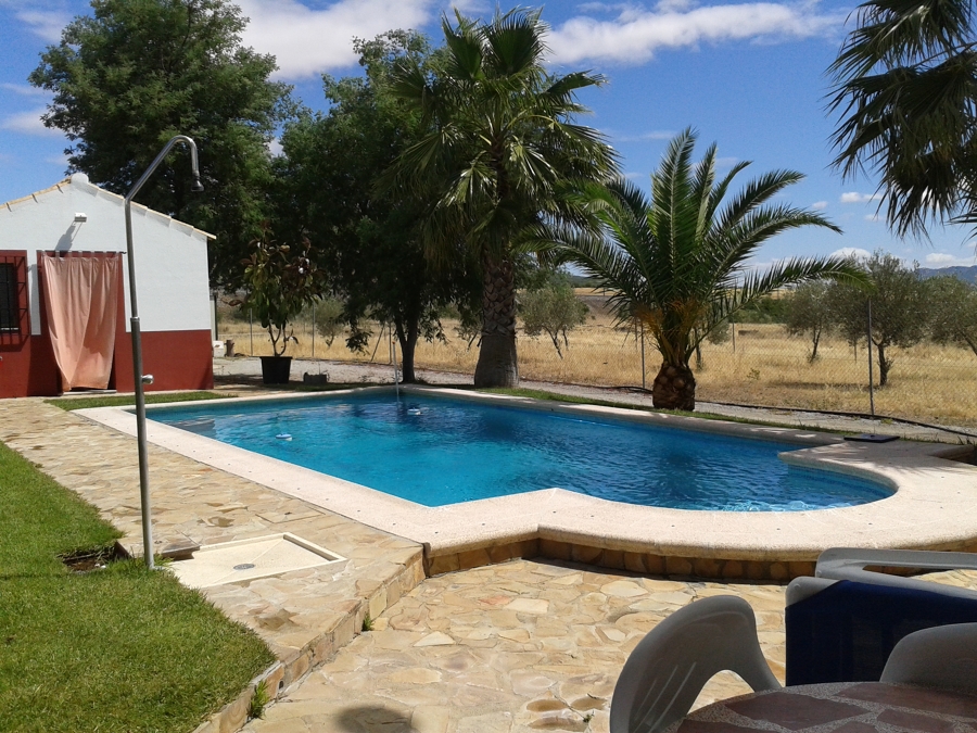 Especialistas en piscinas Construcciones Pedro Ramos.Contacto: 659 93 11 54