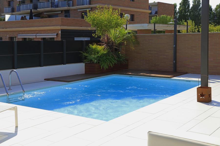 ESQUINA VERDE, DUCHA Y TARIMA