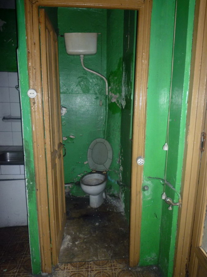 Estado inicial del baño