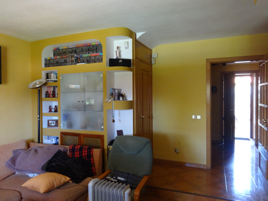 Estado previo del salón y entrada