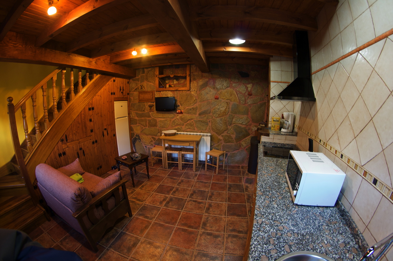 Estado reformado interior salón-cocina