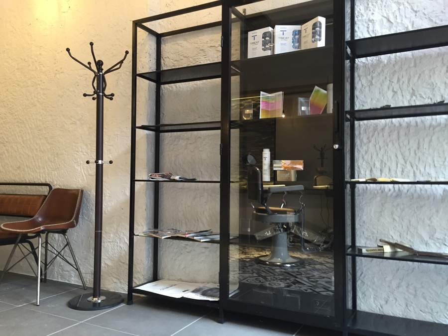 Estantería metálica expositora a medida