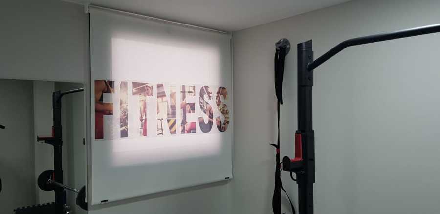 Estor Enrollable con Impresión Digital