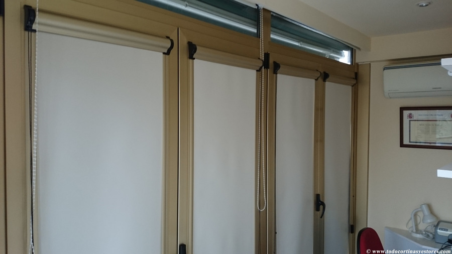 Estores Guiados Cristal con cofre