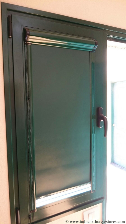 Estores Guiados Cristal con cofre