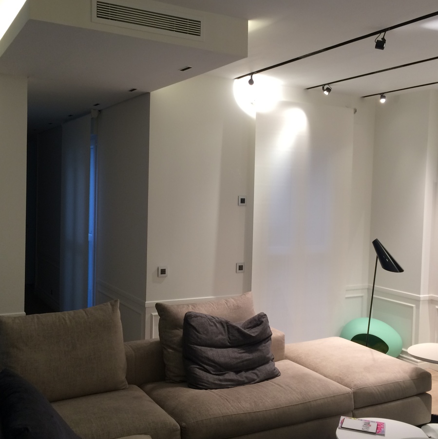 Estores Motorizados de Polyscreen 