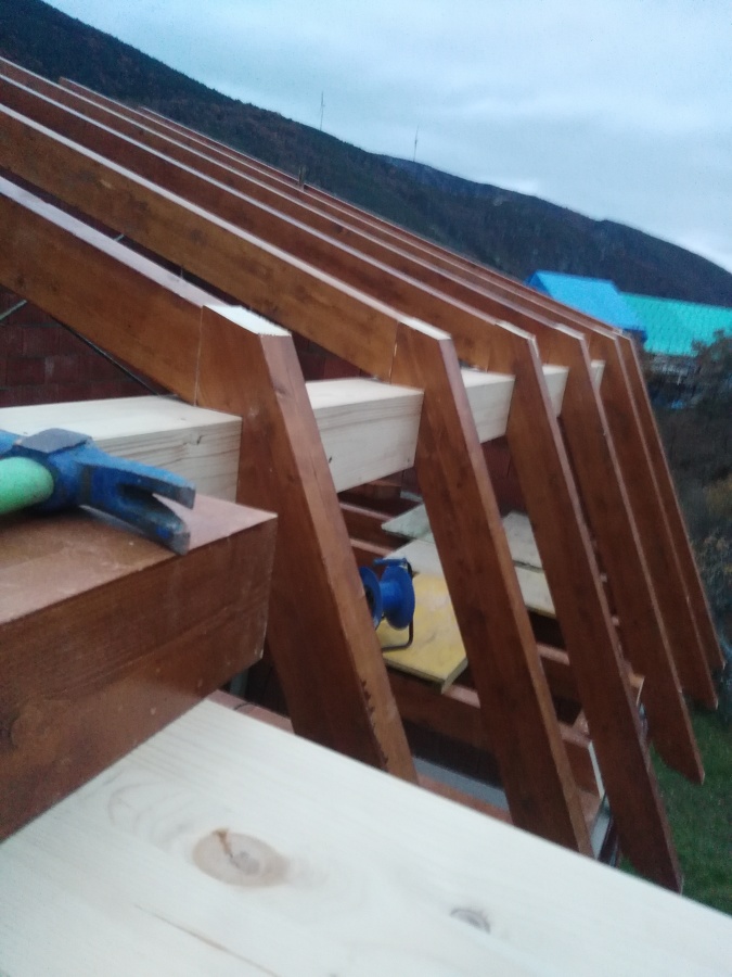 estructura de madera para mansarda