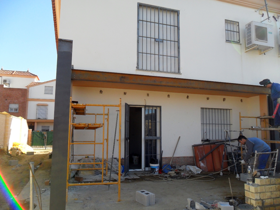 Estructura metálica para ampliación de vivienda